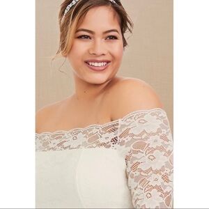 TORRID Ivory Off the Shoulder 3/4 Sleeve Lace Bodycon Midi Wedding Dress